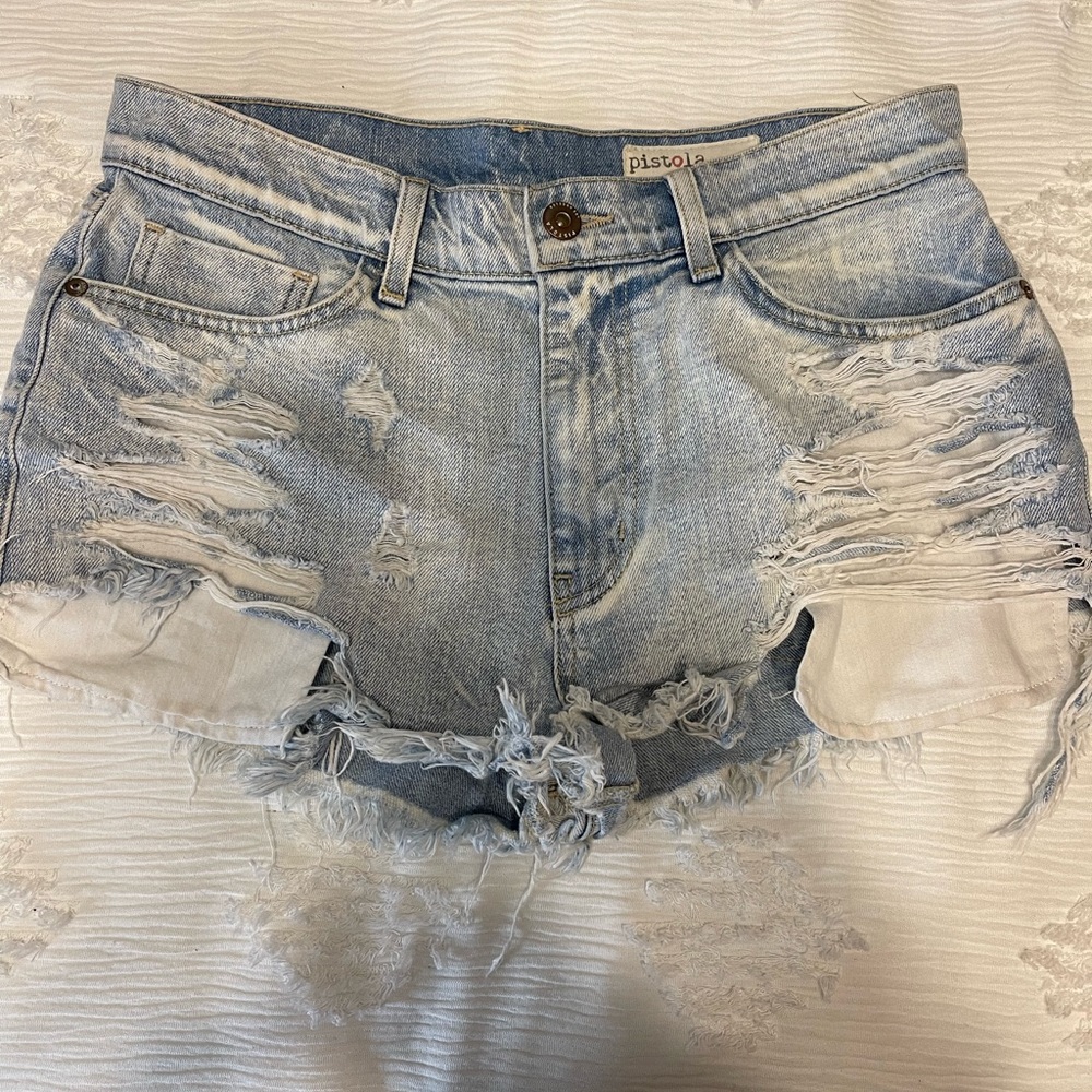 Light wash Festival short